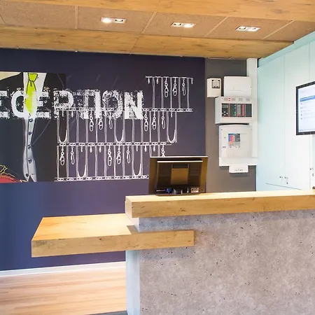 Hotel Ibis Budget Caen Mondeville