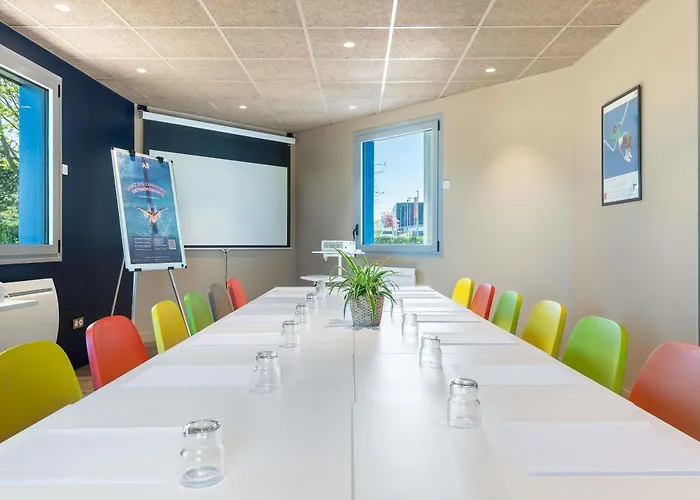 Ibis Budget Caen Hotel 2*