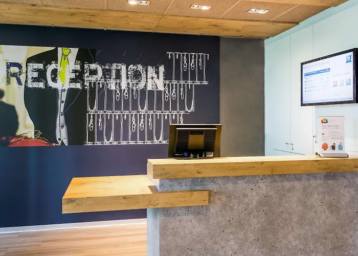 호텔 Ibis Budget Caen 2*