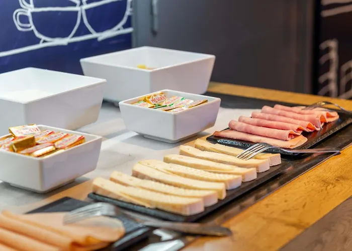 Hotell Ibis Budget Caen 2*